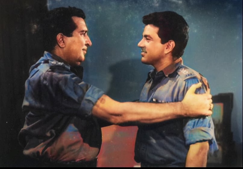dharmendra, dharmendra best movies, best movies of dharmendra, mera gaon mera desh, dharmendra highest imdb rated movies, dharmendra films, धर्मेंद्र, धर्मेंद्र बेस्ट फिल्में, धर्मेंद्र की मूवीज, मेरा गांव मेरा देश, धर्मेंद्र न्यूज