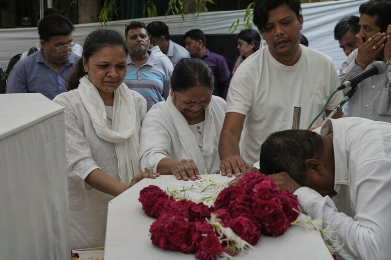 Air India Plane Crash, Ahmedabad Plane Crash, Plane Crash Photo, Air India News, Ahmedabad Plane Crash Investigation, Air India Aircraft Accident, Air India Crash Investigation, Air India Crash Investigation, Air India Crash Flight Accident, Air India Flight Accident, Air India Flight Accident, Ahmedabad to London Flight Crash, Ahmedabad to London Flight Crash, Plane Crash Photo