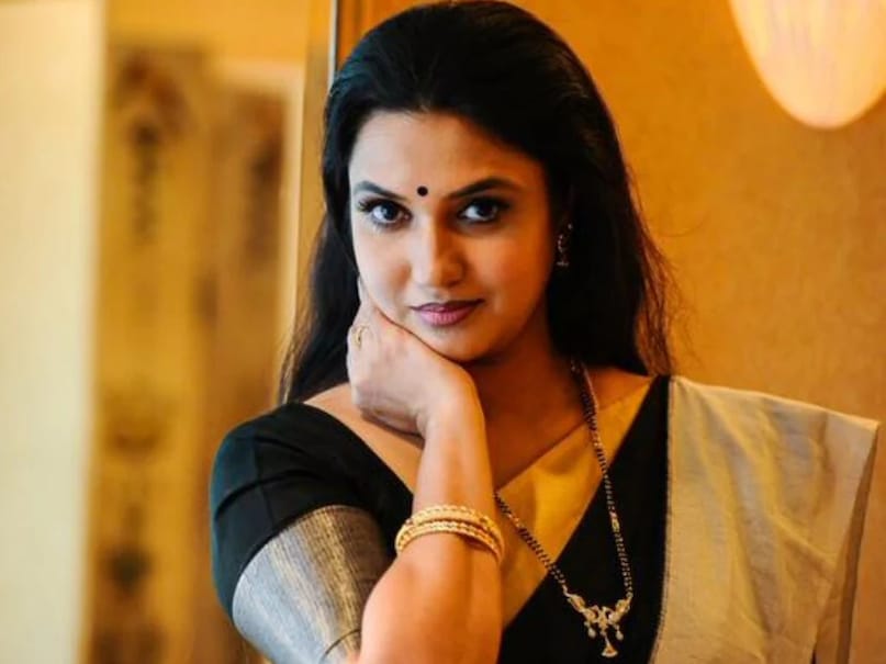Actress sukanya