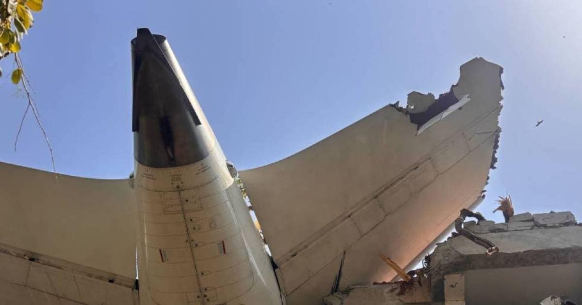 Ahmedabad Air India Plane Crash: 37 साल पहले… अहमदाबाद एयरपोर्ट पर हुआ था एक ऐसा ही भयानक हादसा, चली गई थी 133 यात्रियों की जान | 37 years ago a similar horrific accident happened at Ahmedabad airport 133 passengers lost their lives