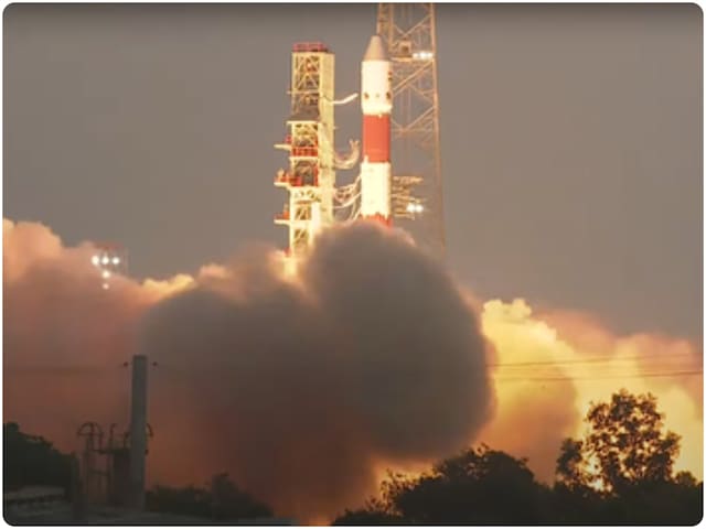 खराब मौसम की वजह से टली एक्सिओम-4 की लॉन्चिंग, फाल्कन-9 रॉकेट से भरनी है उड़ान खराब मौसम की वजह से टली एक्सिओम-4 की लॉन्चिंग, फाल्कन-9 रॉकेट से भरनी है उड़ान