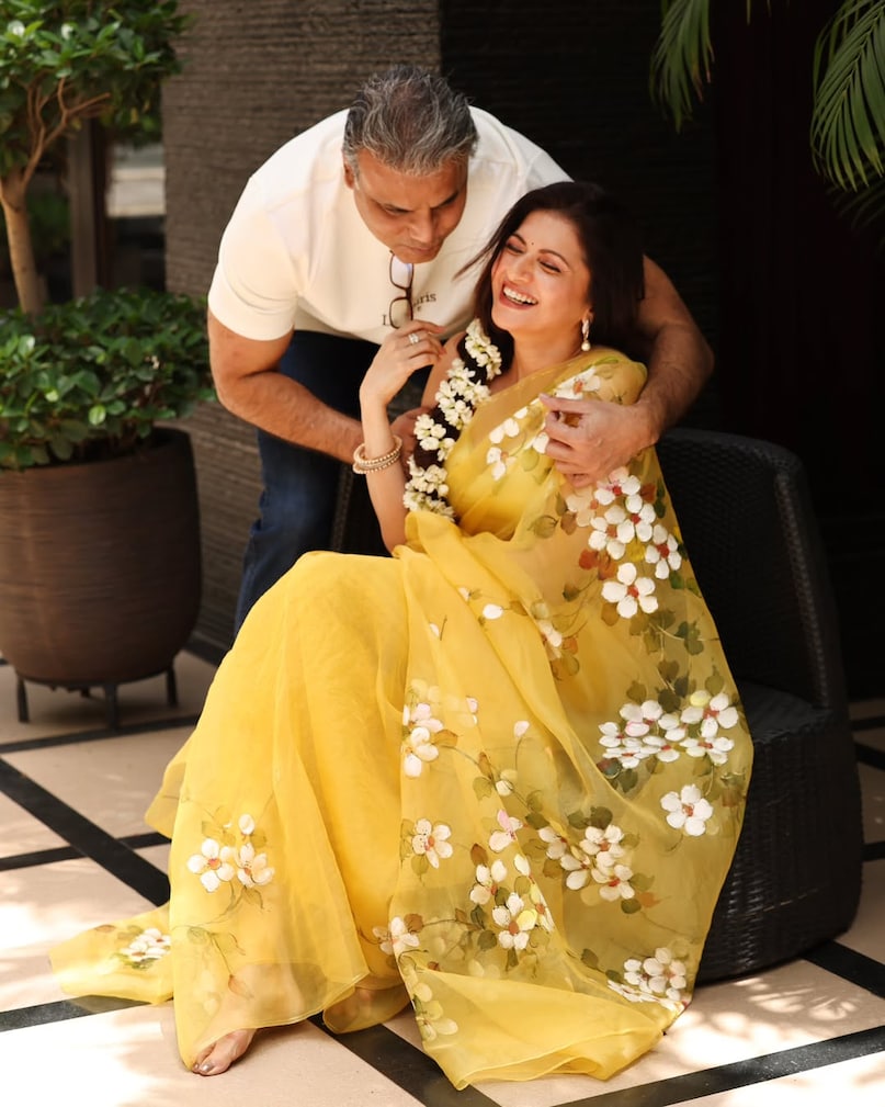 Bhagyashree, Bhagyashree Love Story, Bhagyashree Lifer Story, Bhagyashree Husband, Himalay Dassani, Romantic Proposal, Maine Pyaar Kiya, BollyWOD Debut