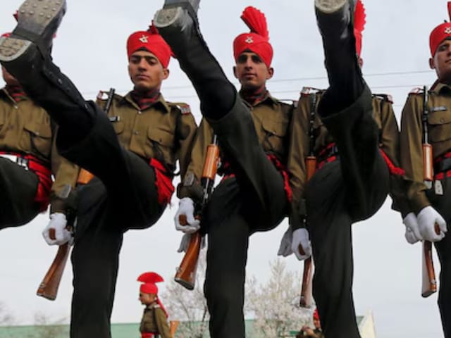 Indian Army Agniveer Exam Date: अग्निवीर भर्ती परीक्षा के तारीखों का ऐलान, जल्द आएंगे एडमिट कार्ड Indian Army Agniveer Exam Date: अग्निवीर भर्ती परीक्षा के तारीखों का ऐलान, जल्द आएंगे एडमिट कार्ड