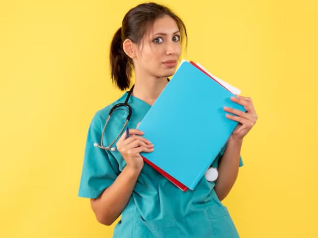 NEET UG 2025 पर बड़ा अपडेट, कब आएगा रिजल्ट, कोर्ट ने क्या कहा? NEET UG 2025 पर बड़ा अपडेट, कब आएगा रिजल्ट, कोर्ट ने क्या कहा?
