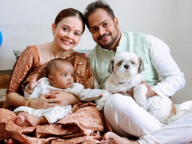 First picture of son in desi look, Joy seen in dhoti, Devolina looted