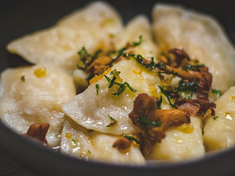 What is the Difference among Momos Dimsums Dumplings and Potstickers Street Food What is the Difference among Momos Dimsums Dumplings and Potstickers Street Food