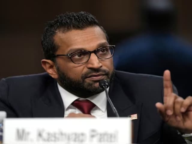 चीन से भारत होकर US पहुंच रहा जहर, फेंटेनाइल पर FBI चीफ काश पटेल ने मांगी मदद चीन से भारत होकर US पहुंच रहा जहर, फेंटेनाइल पर FBI चीफ काश पटेल ने मांगी मदद