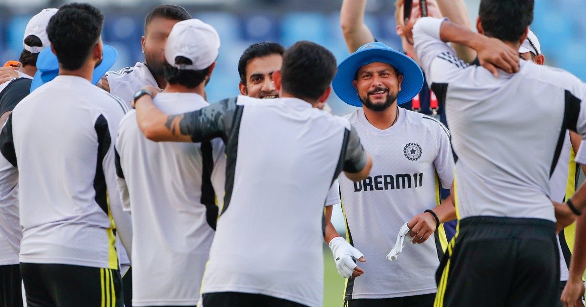 Morne Morkel Breaks Silence On Kuldeep Yadav: कुलदीप यादव को लगातार चौथे टेस्ट में ना मौका देने पर गेंदबाजी कोच ने तोड़ी चुप्पी