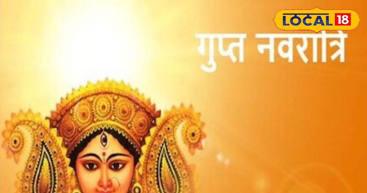 आषाढ़ महीने में चोरी-छिपे करें गुलाब- कपूर से ये उपाय… खत्म हो जाएगी पैसों की तंगी