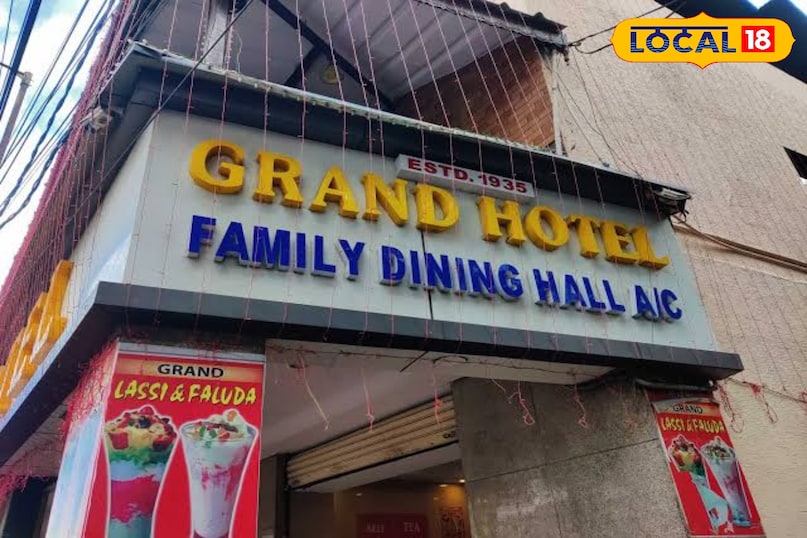 5. Grand Hotel is one of the oldest restaurants in Hyderabad and is known for delicious and affordable food. The menu of breakfast has Hyderabadi options such as Nihari, Pa, Khichdi, Khima and Sour. The price of which starts from Rs 60 to Rs 180. 5. Grand Hotel is one of the oldest restaurants in Hyderabad and is known for delicious and affordable food. The menu of breakfast has Hyderabadi options such as Nihari, Pa, Khichdi, Khima and Sour. The price of which starts from Rs 60 to Rs 180.