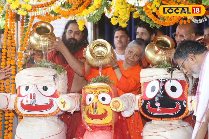 Maheshwar Jagannath Temple location, Maheshwar Rath Yatra 2025 date, Ayurvedic treatment of Lord Jagannath, Jagannath temple, local18, khargone letest news, Madhya Pradesh hindi news 