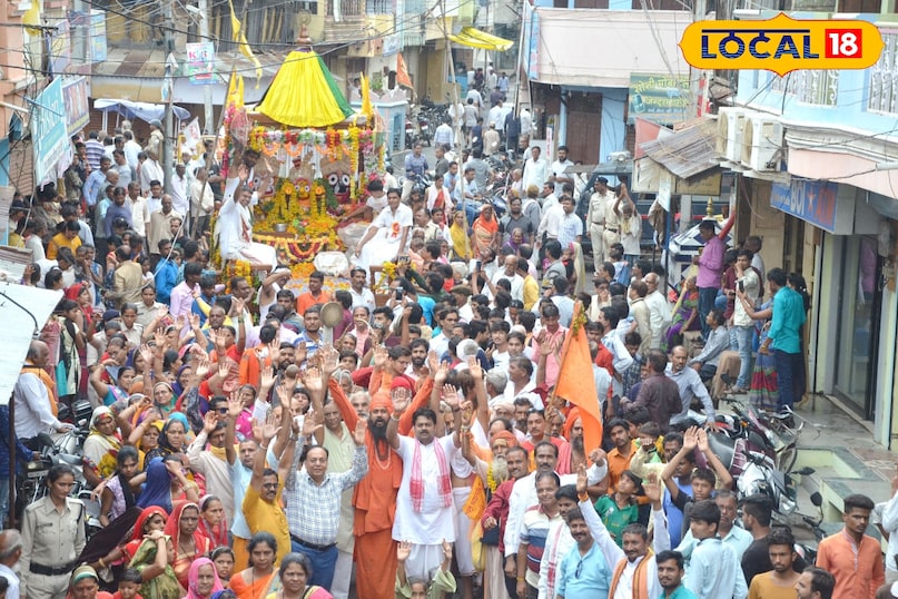Maheshwar Jagannath Temple location, Maheshwar Rath Yatra 2025 date, Ayurvedic treatment of Lord Jagannath, Jagannath temple, local18, khargone letest news, Madhya Pradesh hindi news 
