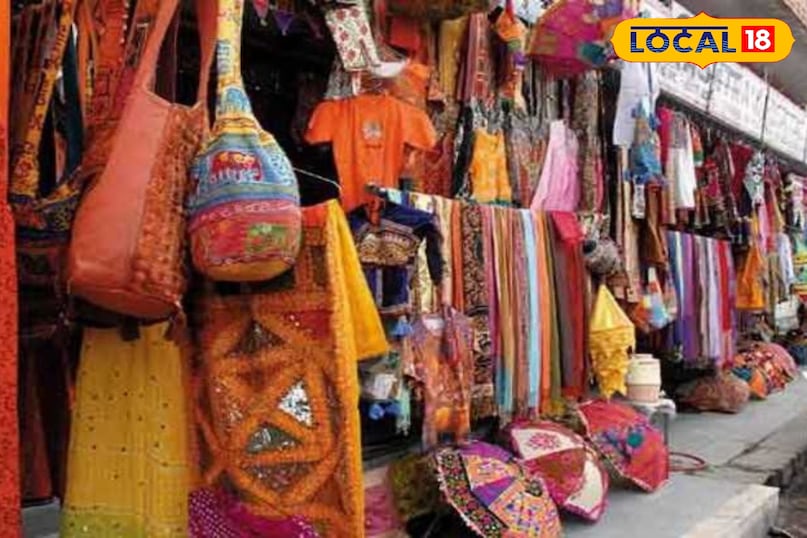 Bhopals Cheapest Market, Cheapest Market, Clothes, Food, Cheaper, Cheaper Market, Cheap Market of Bhopal, Bhopal Oldest Market, Bhopals Cheapest Market, Cheapest Market, Clothes, Food, Cheaper, Cheaper Market, Cheap Market of Bhopal, Bhopal Oldest Market,