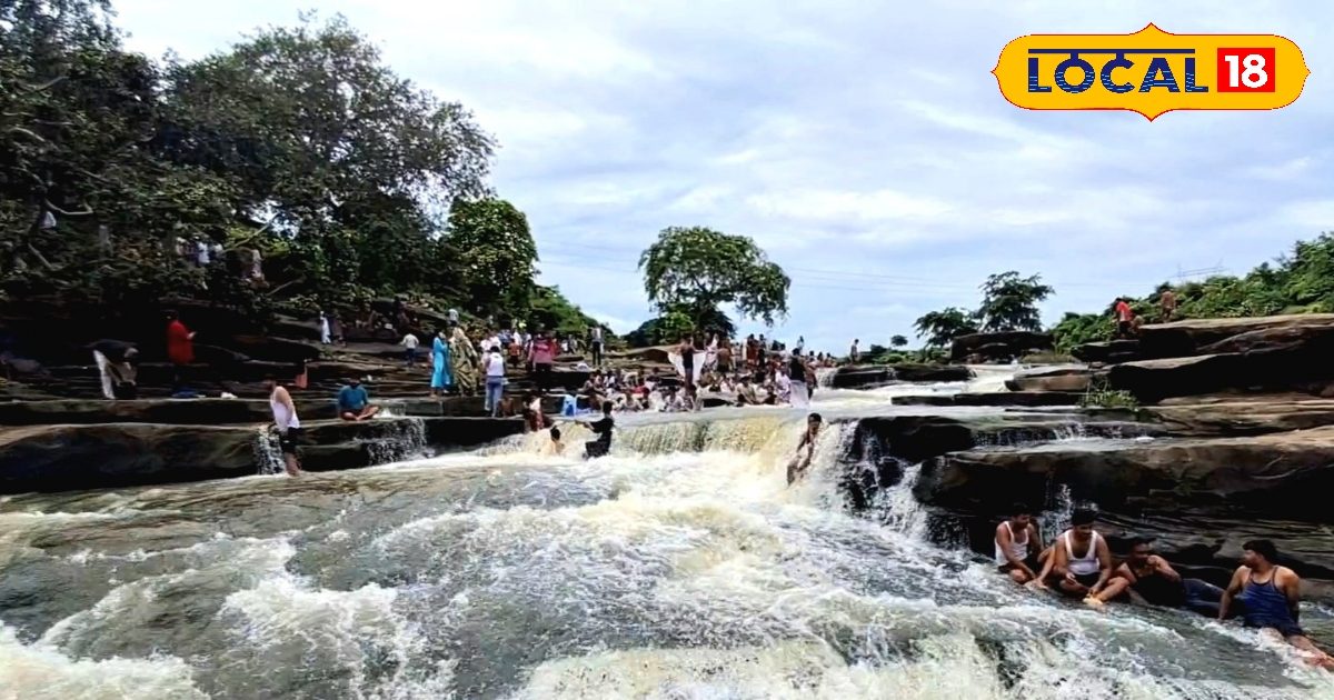 Photo: बारिश में मिर्जापुर के इन झरनों के आगे पहाड़ों की खूबसूरती फीकी, कहीं नहीं मिलेंगे ये नजारे