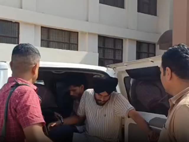 शराब व्यवसाय हत्या में 3 अभियुक्त, 19 -वर्ष के -old shubham पहली घटना थी शराब व्यवसाय हत्या में 3 अभियुक्त, 19 -वर्ष के -old shubham पहली घटना थी