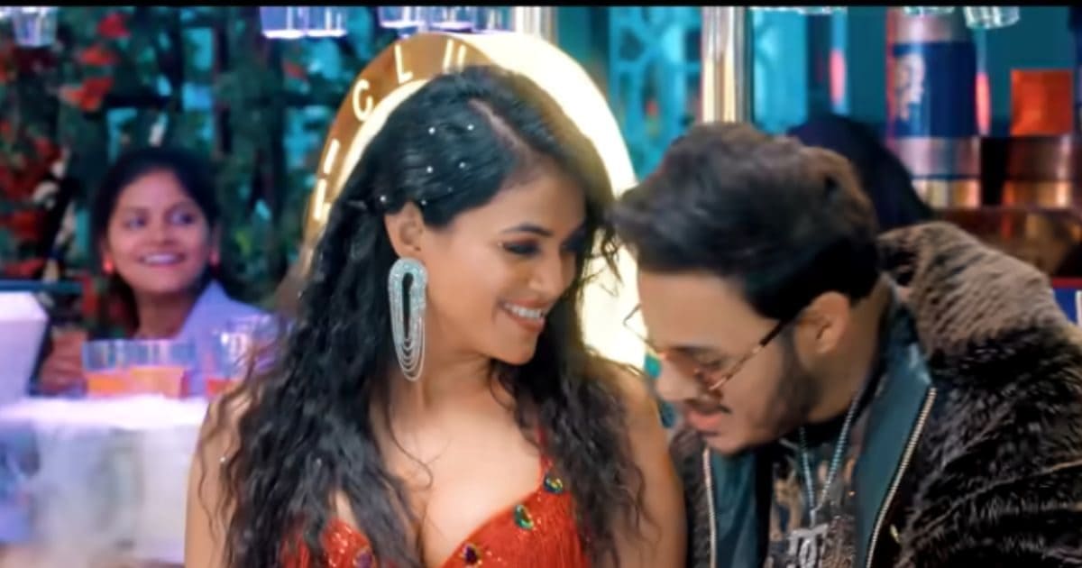 2 Bhojpuri Star with a lone heroine made a blast, 5.7 height ‘Heroine Hayi Hum’, competing with Bollywood actresses