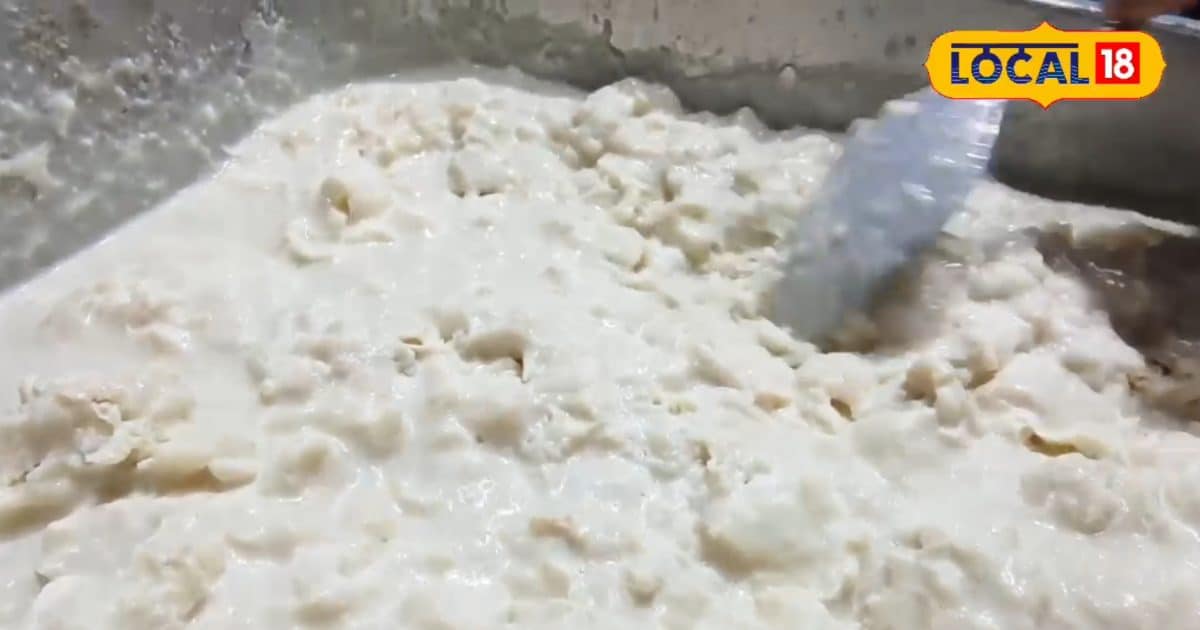 Famous rabri: फर्रुखाबाद की रबड़ी ने जीते लोगों के दिल, 50 सालों से स्वाद बरकरार
