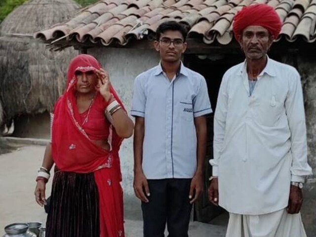 10 वीं में असफल, पिता ने कहा- मजदूरी करो, हार मत खोना, नेट को क्रैक करना