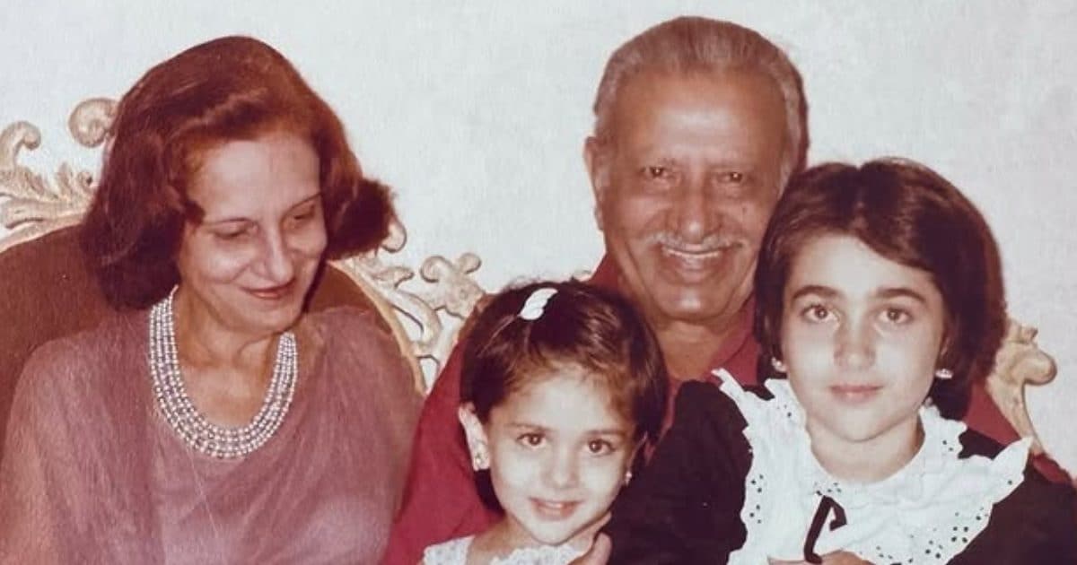 His flop brother is 4 years younger than Karishma Kapoor, acting from the age of 14 months, still not become star