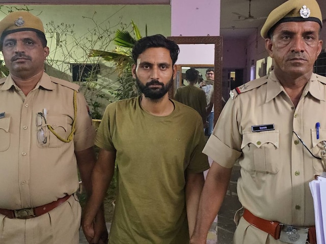 गैंगस्टर एक धब्बा के मालिक, नाम का काम और शहर का बदला ... लेकिन अपराध नहीं छोड़ा गैंगस्टर एक धब्बा के मालिक, नाम का काम और शहर का बदला ... लेकिन अपराध नहीं छोड़ा