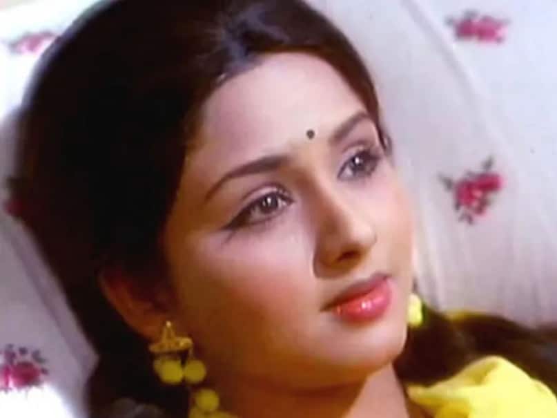 Leena Chandavarkar, Leena Chandavarkar News, Leena Chandavarkar real life, why Leena Chandavarkar Unlucky actress, Leena Chandavarkar first husband, Leena Chandavarkar second husband,Leena Chandavarkar love story interesting than rekha,लीना चंदावरकर, लीना चंदावरकर की फिल्में, लीना चंदावरकर के पहले पति, लीना चंदावरकर के दूसरे पति, लीना चंदावरकर की शादी, लीना चंदावरकर लव स्टोरी Unlucky actress Leena Chandavarkar after death of her first husband married with actor who had been married thrice man ki meet Heroine love story interesting than rekha