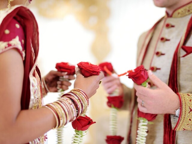 अगर बार-बार टूटते हैं रिश्ते, तो गुरुवार के दिन अपनाएं ये अचूक उपाय