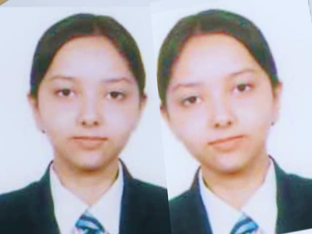 NEET 2025 की टॉप गर्ल्स में शामिल, स्मार्ट स्ट्रेटजी से रचा इतिहास NEET 2025 की टॉप गर्ल्स में शामिल, स्मार्ट स्ट्रेटजी से रचा इतिहास