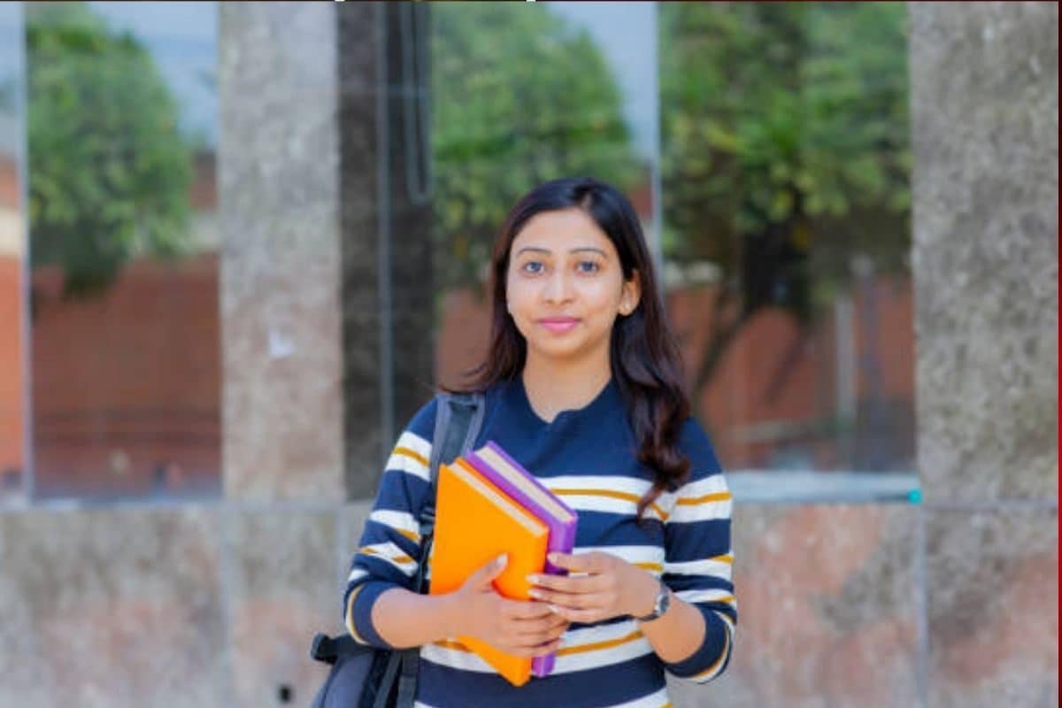 नीट यूजी रिजल्ट से पहले विवाद शुरू आंसर की पर उठे सवाल क्या फिर हुई गड़बड़