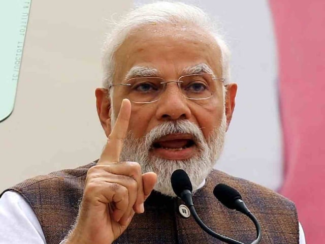 राष्ट्रीय सुरक्षा पर सख्त रुख अपनाते हैं PM, News18 Poll में लोग मोदी के साथ राष्ट्रीय सुरक्षा पर सख्त रुख अपनाते हैं PM, News18 Poll में लोग मोदी के साथ