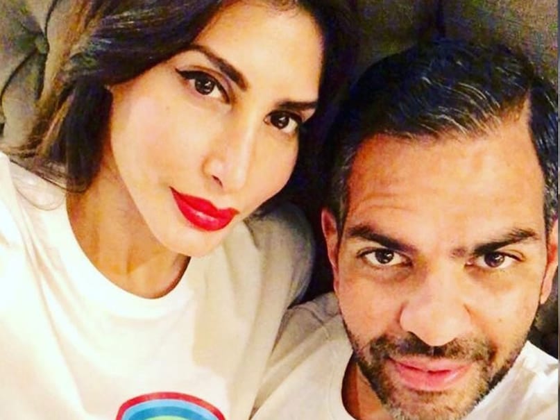 Priya Sachdev Kapur-Sunjay Kapur, Sunjay Kapur Third Wife Priya Sachdev, Priya Sachdev Divorce Vikram Chatwal, Karisma Kapoor, Priya Sachdayv-Sunjay Kapur Relationship, Priya Sachdev-Sanjay Kapoor, Sanjay Kapoor's Third Wife Priya Sachdev, Priya Sachdev's divorce from Vikram Chatwal, Karishma Kapoor, Priya Sachdev-Sanjay Kapoor's relationship