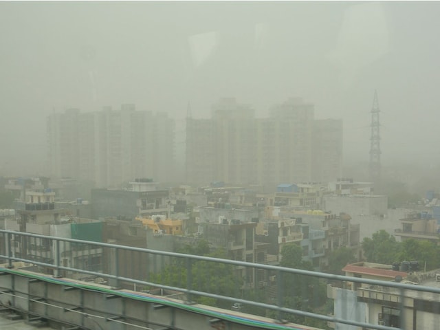 अगले 2 घंटे में दिल्ली- NCR में कहां- कहां होगी बारिश! जानिए IMD का अपडेट
