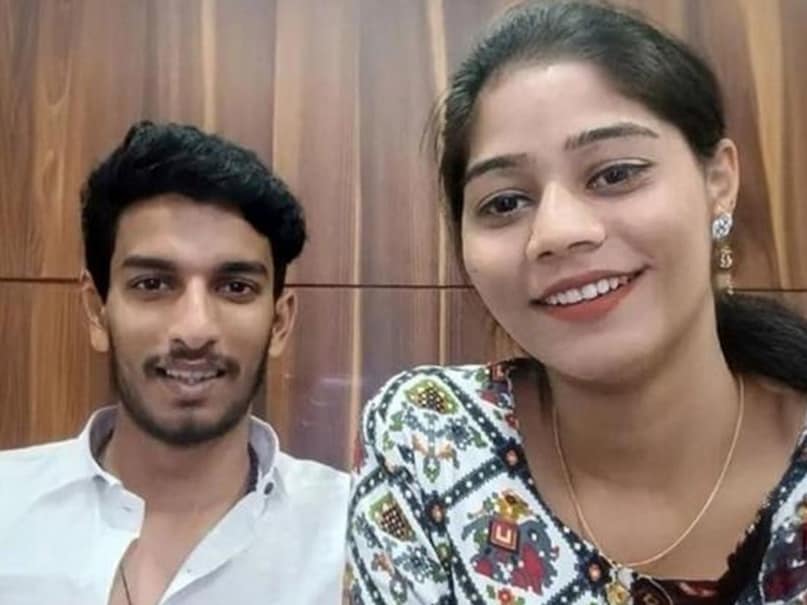 Raj Kushwaha, raj kushwaha news, raj kushwaha indore, raj kushwaha sonam, sonam raghuwanshi latetst photo, sonam raghuwanshi news hindi, sonam raghuwanshi news latest, sonam raghuwanshi News 18, sonam raghuwanshi found, सोनम रघुवंशी खबर, सोनम रघुवंशी हत्याकांड, सोनम रघुवंशी मामला, सोनम रघुवंशी की कहानी, राज कुशवाहा बनाम सोमन रघुवंशी, सोमन रघुवंशी की खबर, सोमन रघुवंशी केस अपडेट  