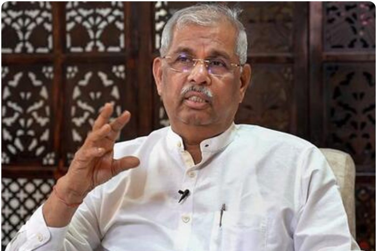 भारत माता के मुद्दे पर गरमाई राजनीति! केरल के राज्यपाल ने भाकपा पर कसा तंज