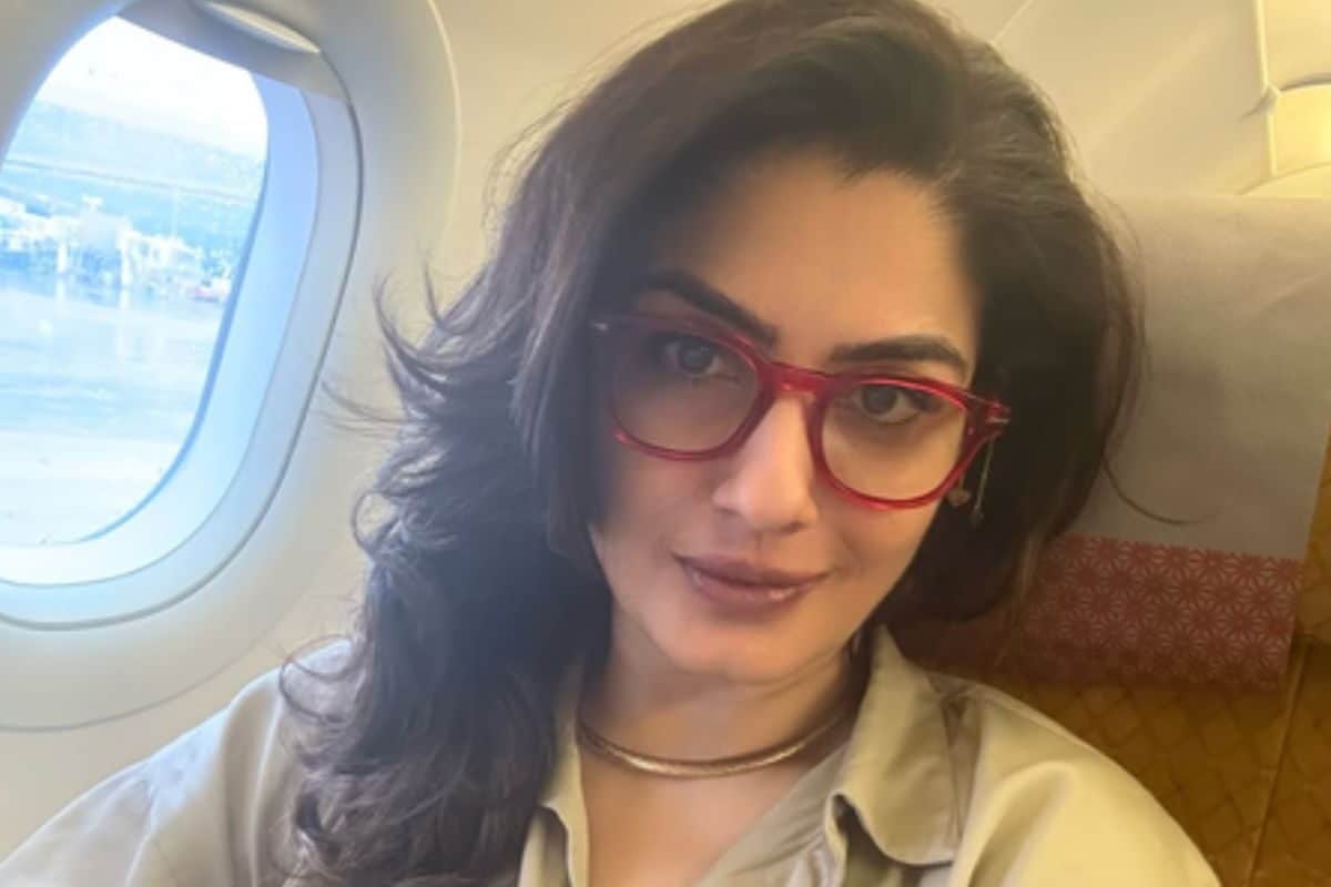 अहमदाबाद हादसे के बाद रवीना टंडन ने ली एयर इंडिया फ्लाइट, दिखाया अंदर का हाल