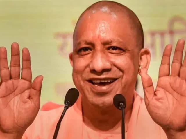 योगी सरकार दे रही है 1 लाख रुपये, करना होगा बस यह काम, यहां तुरंत करें आवेदन