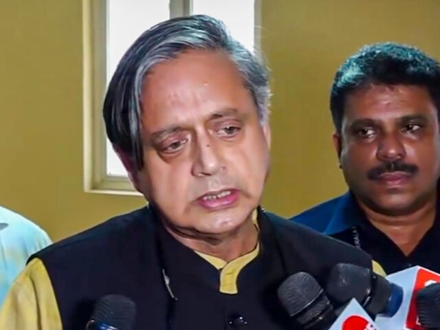 अभी ध्‍यान देने की फुर्सत नहीं है,थरूर की चुप्पी में क्या छिपा कांग्रेस का कल?