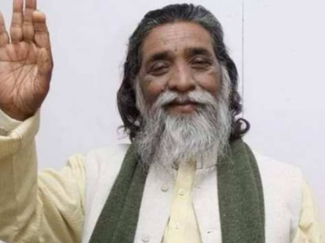 आखिर क्यों छिनती रही शिबू सोरेन की CM की कुर्सी? तीनों बार रह गई अधूरी कहानी आखिर क्यों छिनती रही शिबू सोरेन की CM की कुर्सी? तीनों बार रह गई अधूरी कहानी