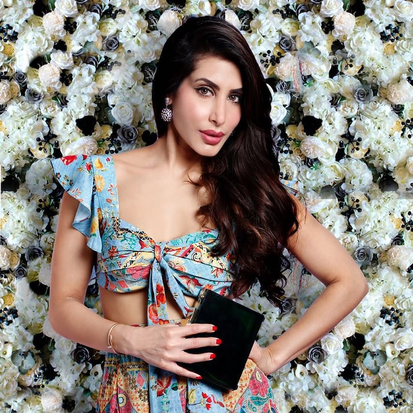 priya sachdev news, Sunjay Kapur 3rd wife priya sachdev, priya sachdev ex husband Vikram Chatwal, karisma kapoor, karisma kapoor ex husband sunjay kapur, प्रिया सचदेव, संजय कपूर की तीसरी पत्नी प्रिया सचदेव, प्रिया सचदेव पूर्व पति विक्रम चटवाल, करिश्मा कपूर, करिश्मा कपूर पूर्व पति संजय कपूर