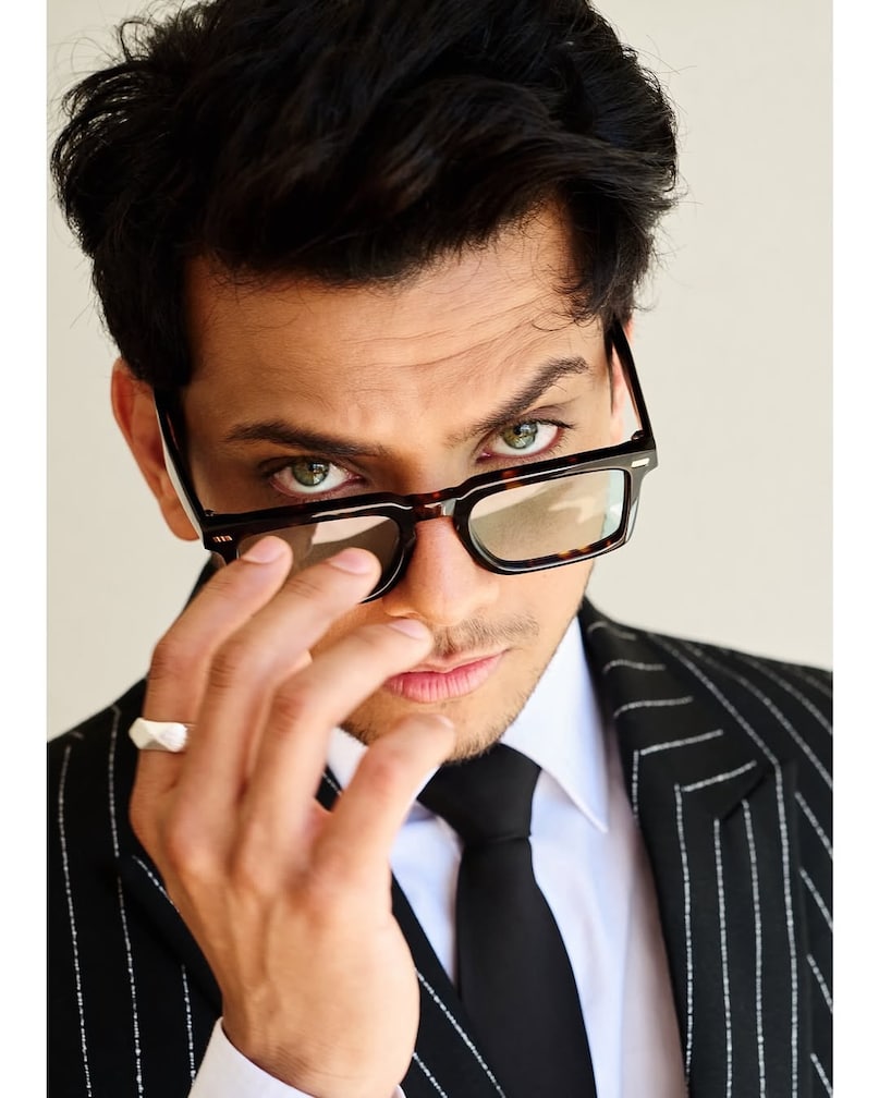 vishal jethwa Cannes, vishal Jethwa struggle, vishal Jethwa family, vishal Jethwa movies, vishal jethwa fear of salman khan, vishal jethwa movie homebound, vishal Jethwa debut film, vishal Jethwa rani mukerjee, vishal Jethwa, विशाल जेठवा सलमान खान, विशाल जेठवा सलमान खान डर vishal jethwa Cannes, vishal Jethwa struggle, vishal Jethwa family, vishal Jethwa movies, vishal jethwa fear of salman khan, vishal jethwa movie homebound, vishal Jethwa debut film, vishal Jethwa rani mukerjee, vishal Jethwa, विशाल जेठवा सलमान खान, विशाल जेठवा सलमान खान डर
