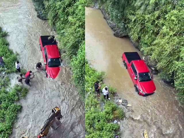 चंद रोज पहले खरीदी 30 लाख की नई कार, स्टंट के चक्कर में नदी में फंस गई चंद रोज पहले खरीदी 30 लाख की नई कार, स्टंट के चक्कर में नदी में फंस गई