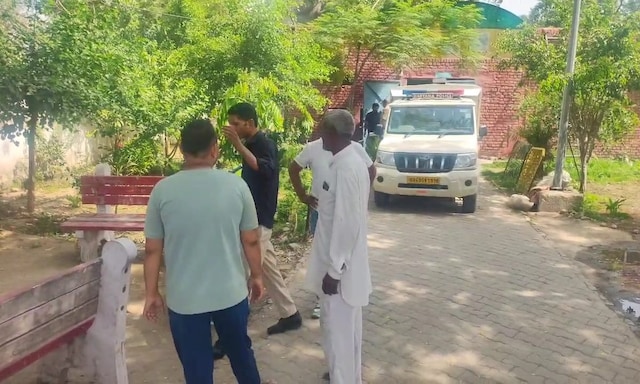 चौकीदार ने सोनपत, हरियाणा में हत्या की, 55 -वर्ष -वोल्ड राजबीर का शव खेत में पाया गया चौकीदार ने सोनपत, हरियाणा में हत्या की, 55 -वर्ष -वोल्ड राजबीर का शव खेत में पाया गया