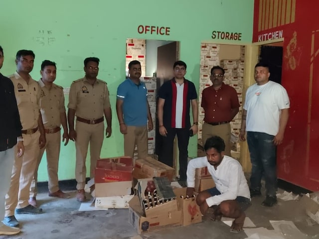 शराबियों के खिलाफ साजिश रच रहा था अयोध्या का सचिन, भन्नाया पुलिस का दिमाग, नहीं छोड़ा एक भी ब्रांड शराबियों के खिलाफ साजिश रच रहा था अयोध्या का सचिन, भन्नाया पुलिस का दिमाग, नहीं छोड़ा एक भी ब्रांड