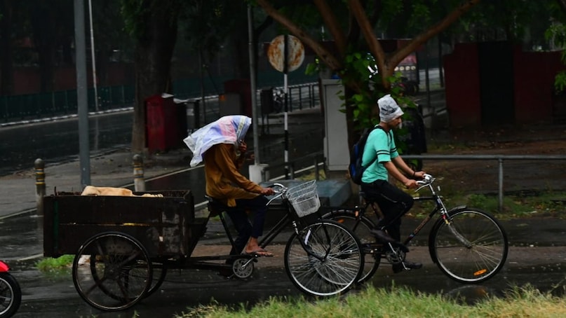 चंडीगढ़ में भारी वर्षा अलर्ट, इस दिन, वसंत आयोजित किया जाएगा, 5 दिनों के लिए मौसम अद्यतन को जानें 1 WhatsApp Image 2025 06 17 at 2.41.33 PM 2025 06 d50fc9e1383c8c39ea50c72cd2b29233