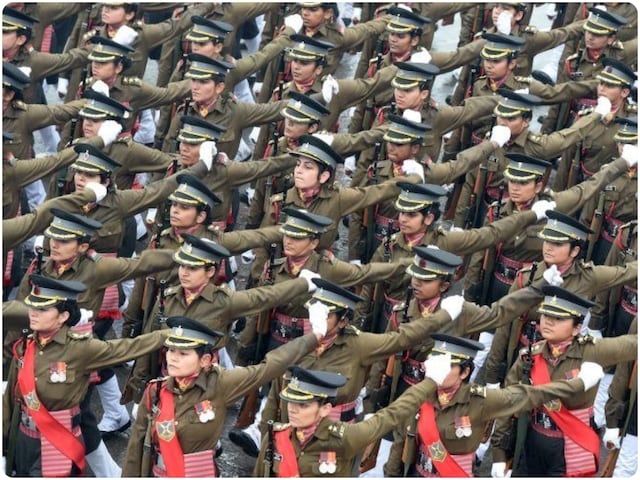 11 सालों में 4 गुना इजाफा, फोर्स में महिला ऑफिसर्स की तादाद 11000 के पार 11 सालों में 4 गुना इजाफा, फोर्स में महिला ऑफिसर्स की तादाद 11000 के पार