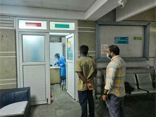 भारत में COVID के नए वैरिएंट ने पकड़ी रफ्तार, 24 घंटे में 269 मामले आए सामने