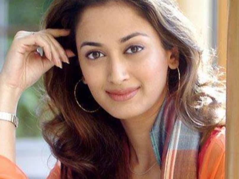 gayatri joshi-2025-06-5701fb8329384e921e8cafbd5ea57331 gayatri joshi-2025-06-5701fb8329384e921e8cafbd5ea57331