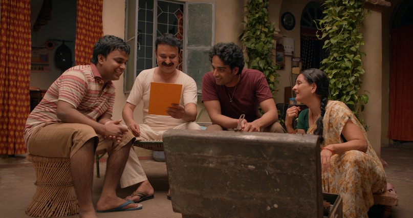 Gullak, Gullak Web Series, Gullak Defeated Mirzapur and Panchayat, Gullak ImDB Rating, Gullak Web Series Story, Highest ImDB Rating Indian Series Gullak, Gullak, Gullak, Gullak Web Series, Gullak, Gullak, Mirjapur and Panchayat Kalak IMD Rating, Story of Gullak Web Series, highest IMDB rating Indian series gullak