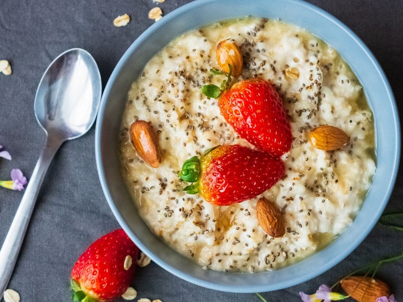 foods that are good for heart health, natural heart disease prevention foods, heart-healthy Indian diet, superfoods for heart patients, दिल के लिए हेल्दी डाइट, हृदय रोग से बचाव के उपाय, कोलेस्ट्रॉल कम करने वाले आहार foods that are good for heart health, natural heart disease prevention foods, heart-healthy Indian diet, superfoods for heart patients, दिल के लिए हेल्दी डाइट, हृदय रोग से बचाव के उपाय, कोलेस्ट्रॉल कम करने वाले आहार