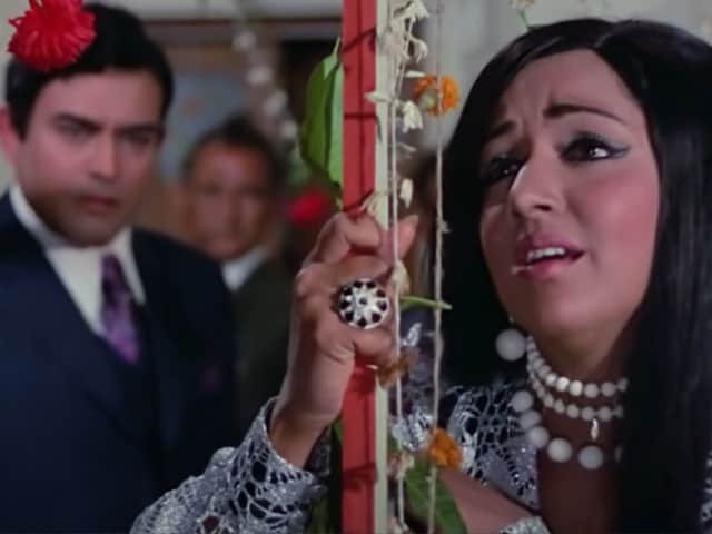 Hawaii slippers spoiled the whole game, otherwise Hema would have been the wife of this superstar