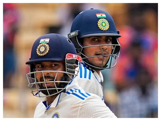 IND vs ENG: ऑस्ट्रेलियन दिग्गज ने टीम इंडिया को बताया जीत का दावेदार, पर मांजरेकर को अपनों पर भरोसा नहीं IND vs ENG: ऑस्ट्रेलियन दिग्गज ने टीम इंडिया को बताया जीत का दावेदार, पर मांजरेकर को अपनों पर भरोसा नहीं